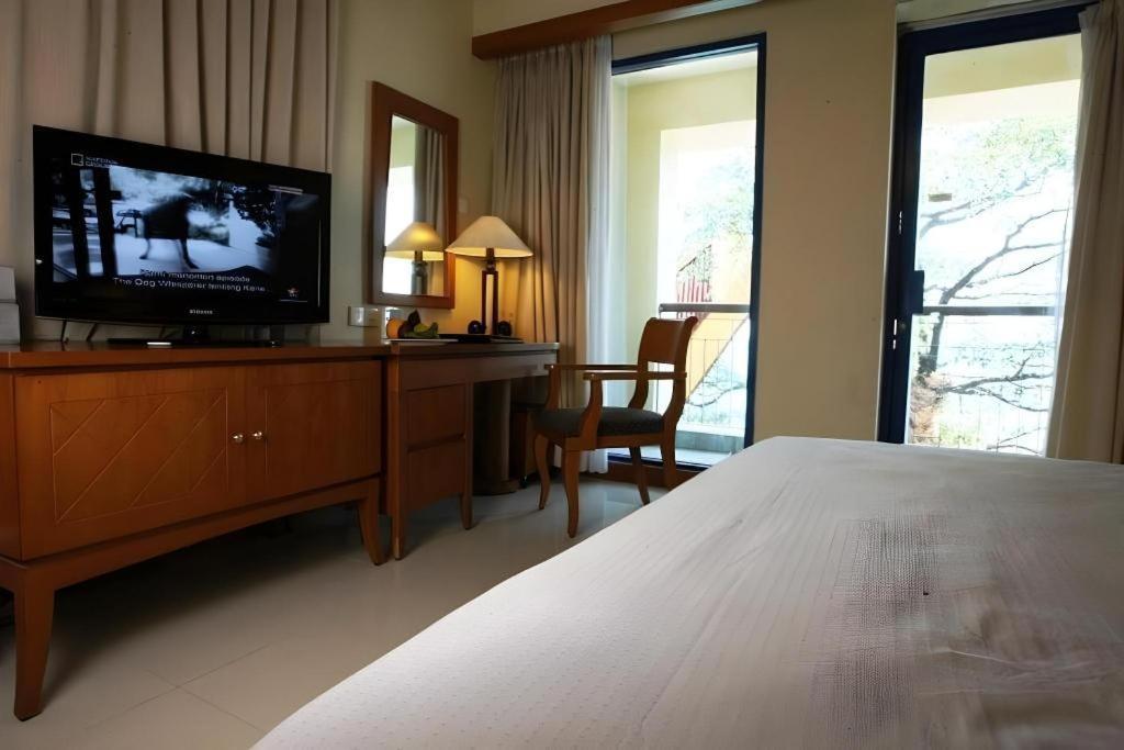 Makassar Golden Hotel Екстер'єр фото