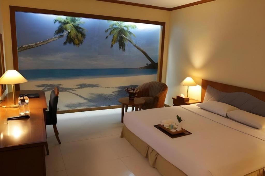 Makassar Golden Hotel Екстер'єр фото