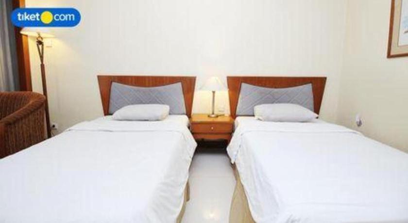 Makassar Golden Hotel Екстер'єр фото