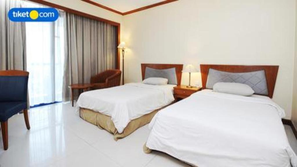 Makassar Golden Hotel Екстер'єр фото